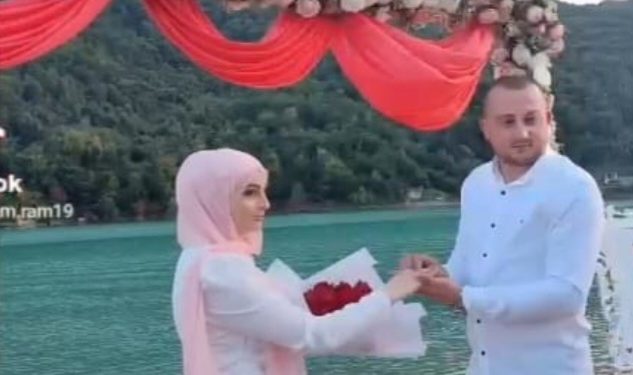 Samed i Mirnesa na obali Ribarićkog jezera rekli sudbonosno DA. Uskoro dječija plaža, bazen i sportski tereni