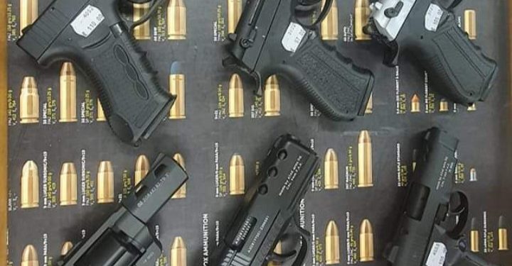 Iz policijskog depozita ukrao 19 pištolja pa ih prodao