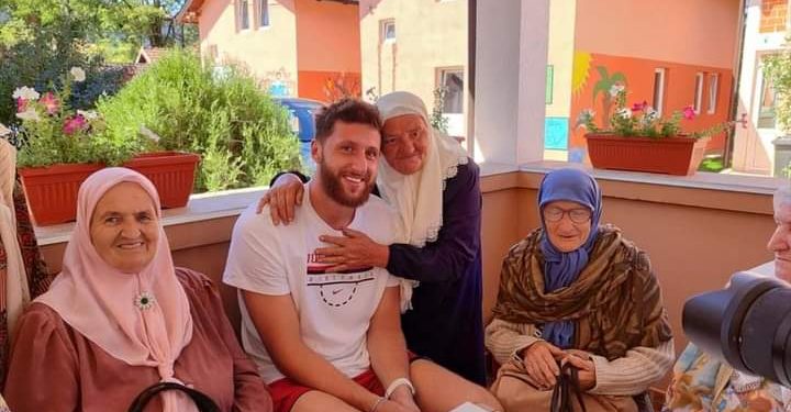 BiH: Jusuf Nurkić i Dino Rađa u Potočarima