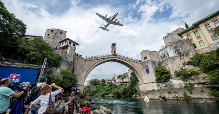 Sve spremno za spektakl u Mostaru, o redoslijedu skakača odlučila tradicionalna igra klikera