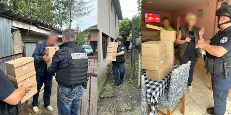 Policija Kosova podijelila srpskim domaćinstvima u Banjskoj i Zvečanu 100 paketa pomoći