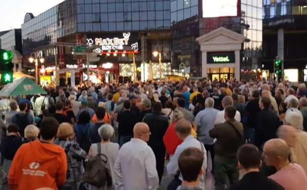 U nekoliko gradova održan protest “Srbija protiv nasilja”: Karavan slobode kreće iz Niša