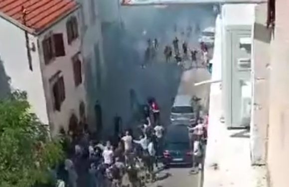 Haos na ulicama Mostara uoči derbija Velež- Željezničara, više lica povreɗeno VIDEO