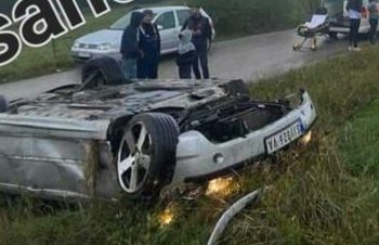 U teškoj saobraćajnoj nesreći povređen S.B iz Sjenice, sleteo sa kolovoza za selo Vapa VIDEO