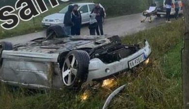 U teškoj saobraćajnoj nesreći povređen S.B iz Sjenice, sleteo sa kolovoza za selo Vapa VIDEO