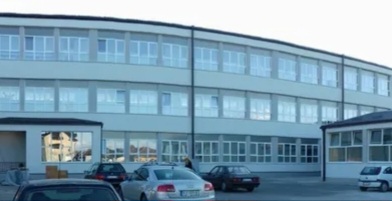 Sjenička Gimnazija bez direktora i Školskog odbora, otimanje oko funjcija lokalnih SPP i SPS