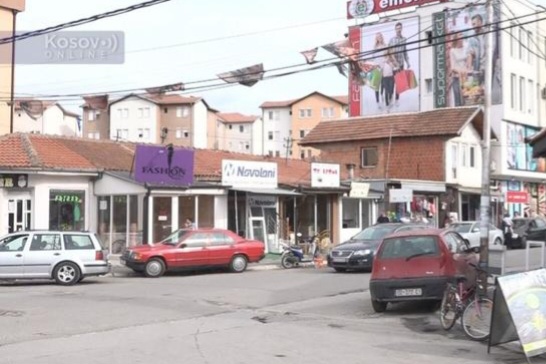 Situacija u Bošnjačkoj mahali napeta ali mirna, rok u ponoć istekao ali radnici nisi napustili zgradu