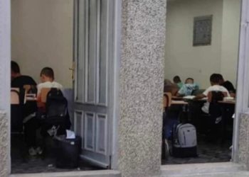 Novi Pazar: Zbog nedostatka prostora djeca primorana na nastavu u privatnim lokalima bez toaleta