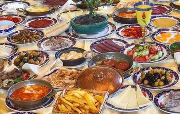 Kakav doručak preporučuju nutricionisti, oko čega se ne slažu