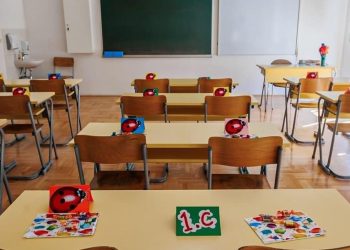 Svi prosvjetni sindikati  stupaju u štrajk, obavjestili ministarku