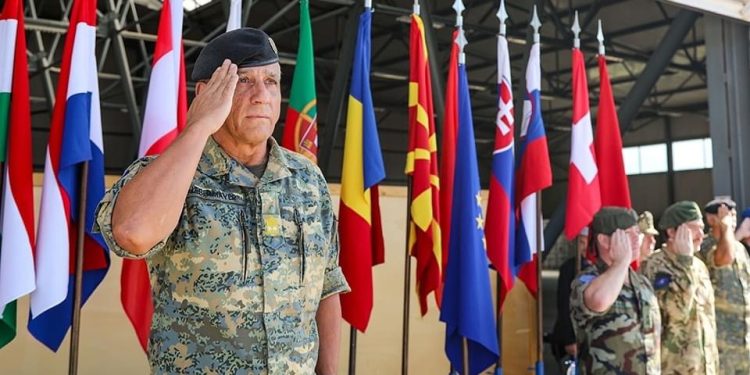 Saradnja Srbije i Mađarske uzbuna, da se preuzimanjem komande snaga EUFOR-a ne smije vjerovati