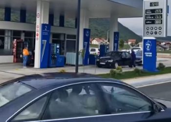 Gorivo u Crnoj Gori od utorka jeftinije. Srbija ubedljivo najskuplja u regionu