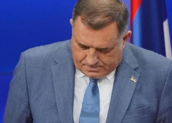 Danas počinje sudski proces protiv Dodika i Lukića zbog nepoštivanja odluka Schmidta