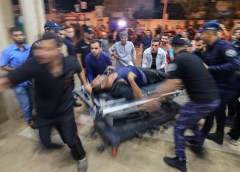 Stotine ubijenih u napadu na bolnicu u Gazi, proglašena trodnevna žalost u Palestini
