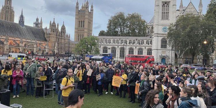 Veliki broj britanskih Jevreja protestovao u Londonu tražeći zaustavljanje genocida