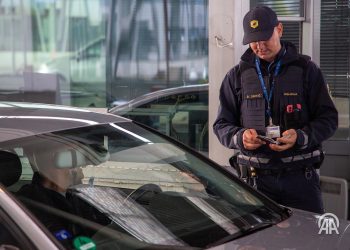 Počela kontrola ulaza u Sloveniju, na snazi desetodnevna suspenzija Schengena