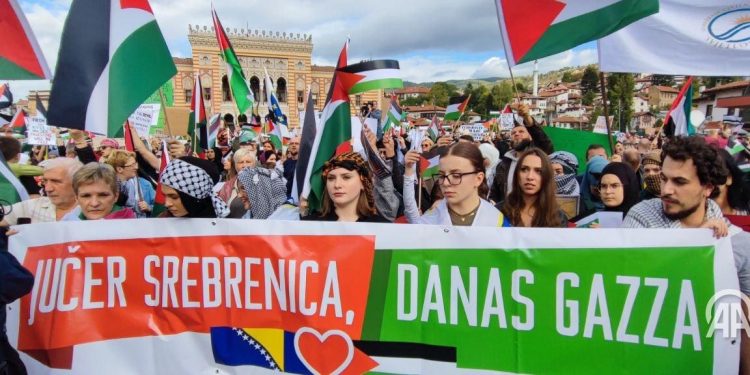 Sarajevo: Skup podrške Palestini ispred Vijećnice