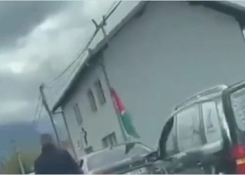 Kosovska policija privela Novopazarca iz  svatova zbog Palestinske zastave