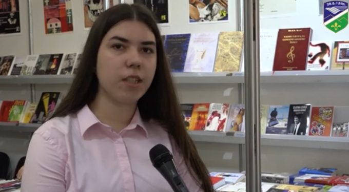 Tutin: Na sajmu knjiga u Beogradu promovisana knjiga “Neshvaceni uzdah”, Elide Dedeić