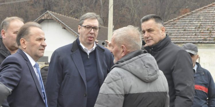 SDP na listi Aleksandra Vučića, sa ukradenom rečenicom Đinđića “Srbija ne sme da stane”