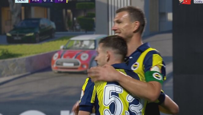 Džeko trese mreže u Turskoj ligi, za 22 minute postigao hat-trick