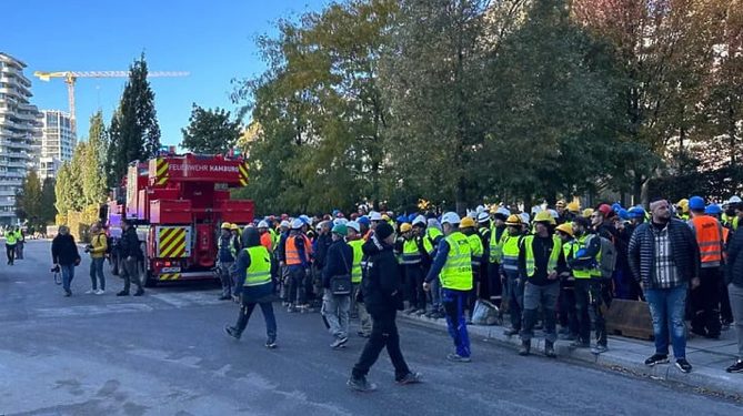 Teška nesreća na gradilištu u Hamburgu, 5 radnika poginulo a 700 se evakuiše
