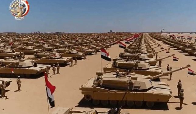 Egipat je rasporedio tenkove i oklopna vozila u blizini graničnog prijelaza Rafah