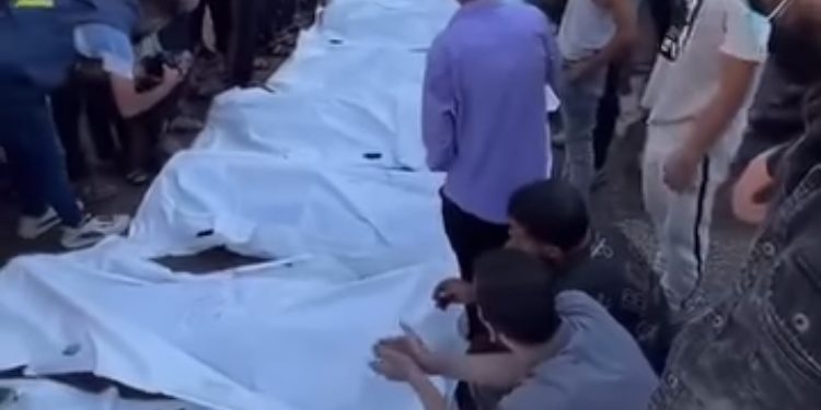 U krugu bolnice Al-Šifa biće pokopano u masovnoj grobnici 100 tijela Palestinaca