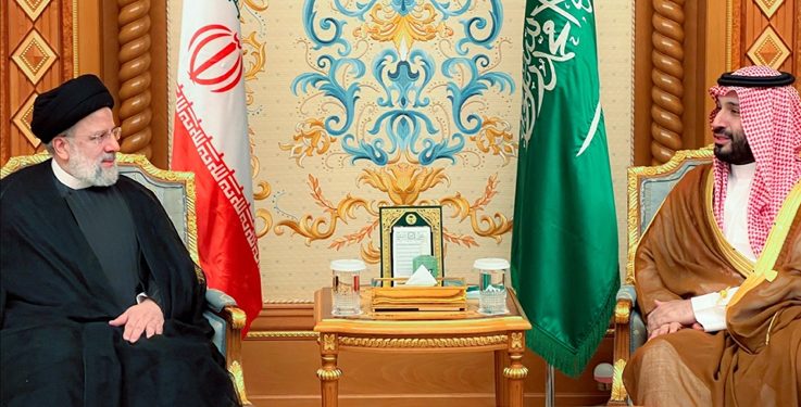 Iranski i Saudijski lideri se sastali posle 11 godina, Raisi pozvao islamske zemlje da reaguju protiv Izraela