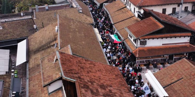 Centar Sarajeva u bojama Palestine, velika protestna šetnja: ZAUSTAVITE GENOCID