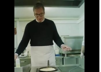 Parizer, palačinke- na kakve nas obroke Vučić sprema u “ekonomski najrazvijenijoj državi”