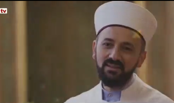 Turski imam, Hafiz Mustafa Efe uhapšen u haremu Kabe jer je u dovi pominjao Palestinu