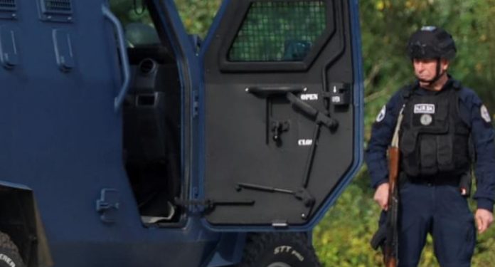 Racije na sjeveru Kosova, uhapseno vise lica
