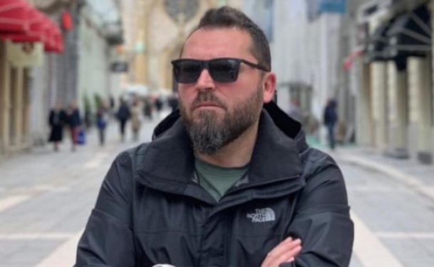 Bursać: Đoković i veselje srpskog roda izgubili meč, opijeni lošom rakijom u čudu što je pjesma izbrisana