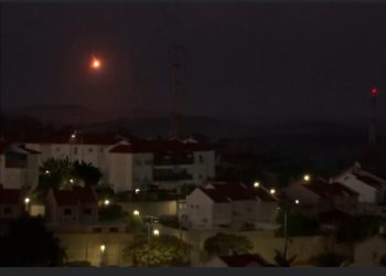 Nastavljeno bombardovanje Gaze sa kopna i vazduha, nakon primirja