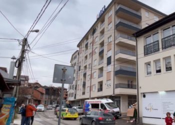 Novi Pazar: Ubistvo u naselju Lug, muškarac skočio sa šestog sprata