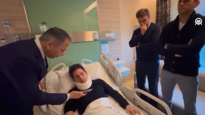 Erdogan razgovarao sa povređenim sudijom, poželio mu brz oporavak