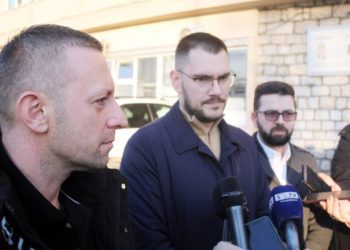 Opozicija u Novom Pazaru tvrdi da su izbori pokradeni, SDP slavi pobedu