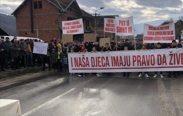 Novopazarsko naselje Mur i dalje rizično za pješake, nisu ispunjeni zahtjevi sa protesta