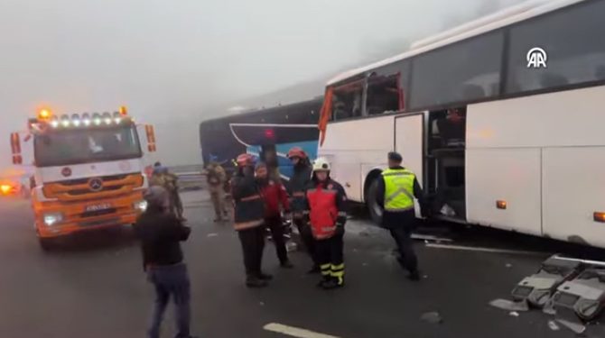 Turska: 11 ljudi je poginulo, a više od 50 je povređeno danas u saobraćajnoj nesreći