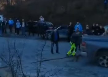 Šleper sleteo sa puta Novi Pazar- Sjenica na dijelu “Postrmac”