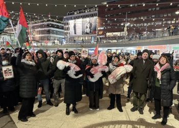 Umesto dočeka nove godine u Švedskoj veliki protest i oplakivanje ubijanja djece u Gazi