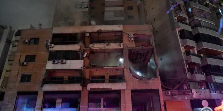 Izrael bombardovao centar Bejruta i ubio zamjenika šefa Hamasa, Hezbollah prijeti osvetu