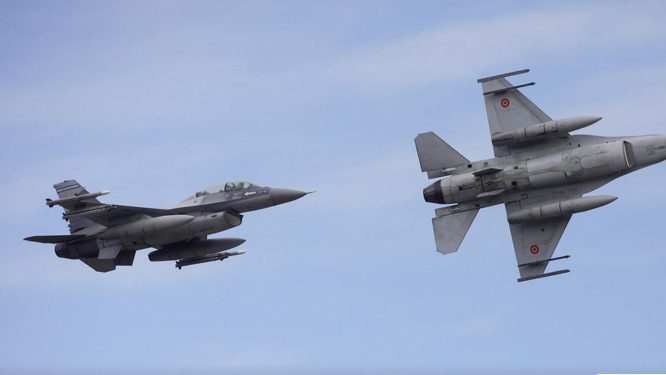 Tri američka aviona od kojih su dva F-16 nadletaće BiH uoči Dana RS