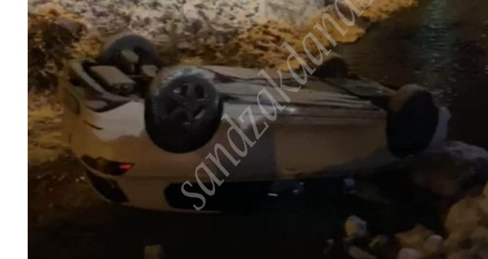 Novi Pazar: Saobraćajna nesreća kod Stambol džamije, auto sletjelo u Trnavicu