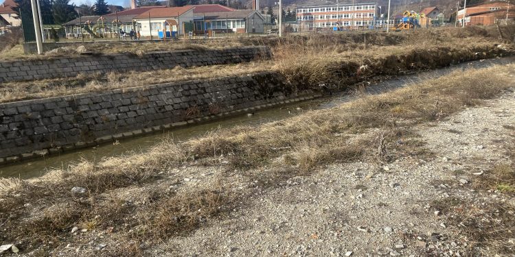 Danas prolećne temperature, za vikend hladno i snijeg