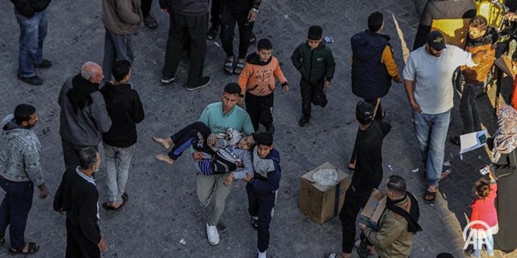 Jak napad cionista na grad Khan Younis, 13 Palestinaca ubijeno