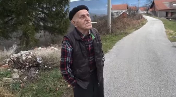 Šefo ima 90 godina i opet bi se oženio, ali ima dva uslova: da ne pije lijekove i …