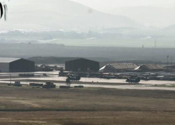 Sa više projektila napadnuta  američka vojna baza u Iraku