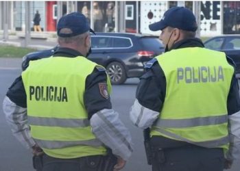 Nagomilao kazni iz saobraćaja toliko da mu je policija oduzela BMW od 27.000 eura